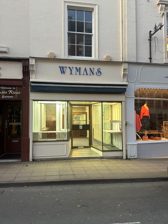 Property photo 2 of 14