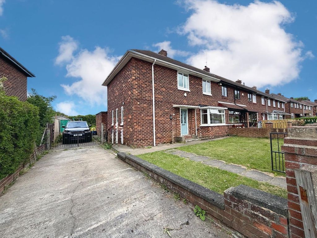 Property photo 1 of 11 External