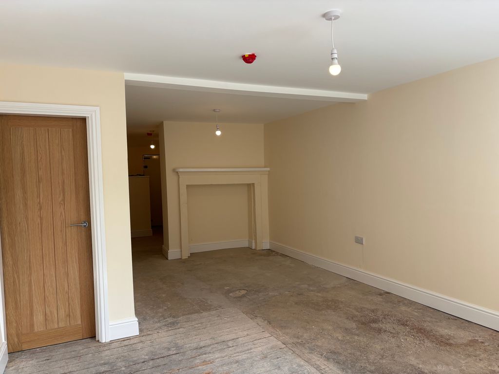 Property photo 3 of 4