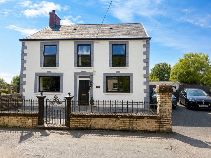 Property photo 1 of 33