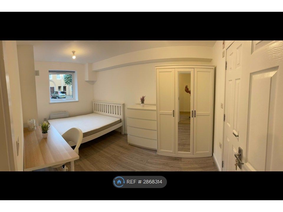 Property photo 3 of 9