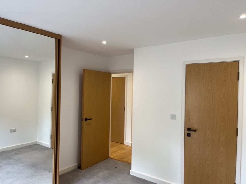 Property photo 1 of 12 Bedroom