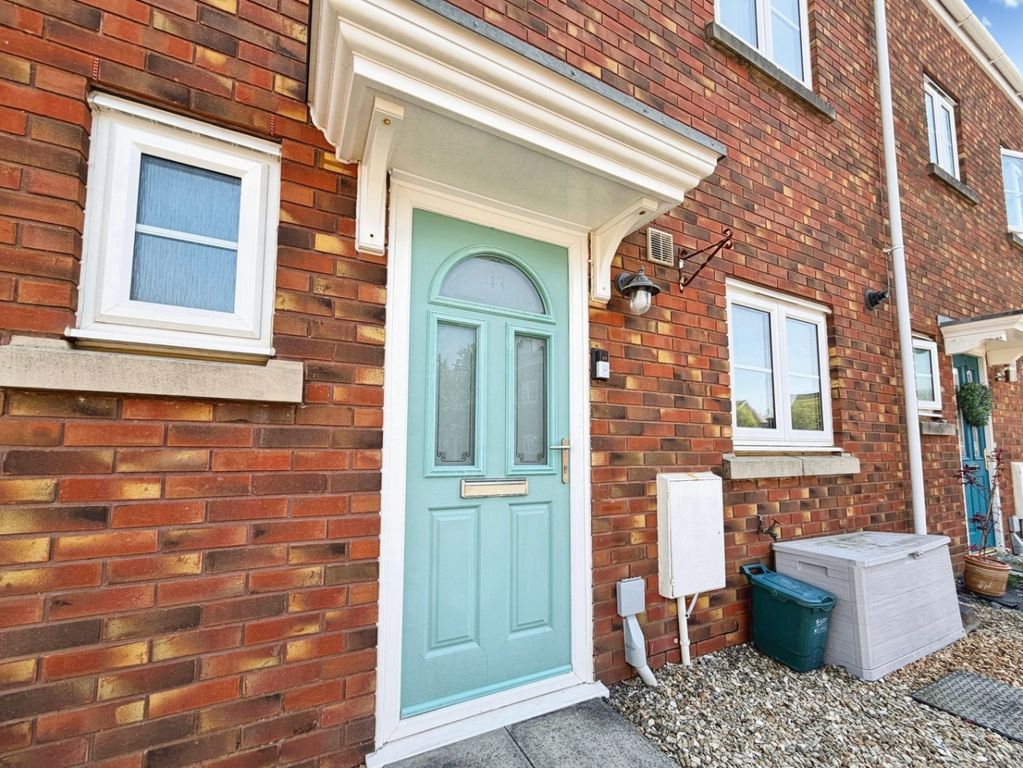 Property photo 2 of 36 4818383