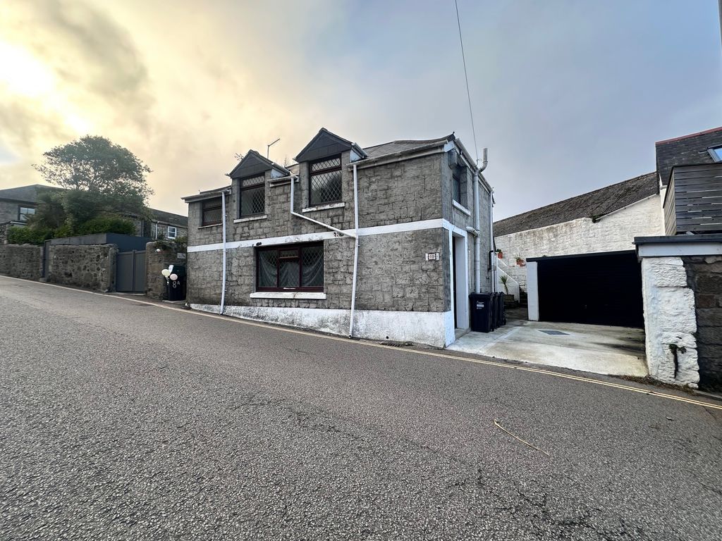 Property photo 1 of 6