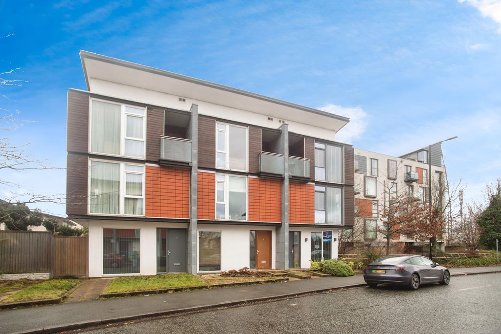 Property photo 1 of 21 Pbox-Img.Jpg