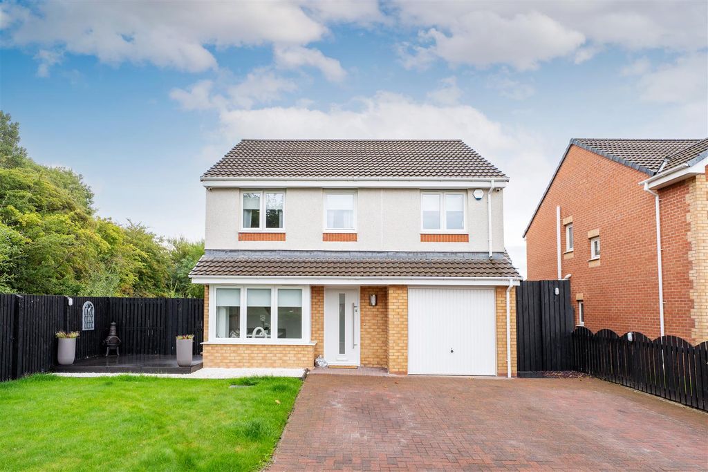 Property photo 1 of 39 8 Shepherds Way-35.Jpg