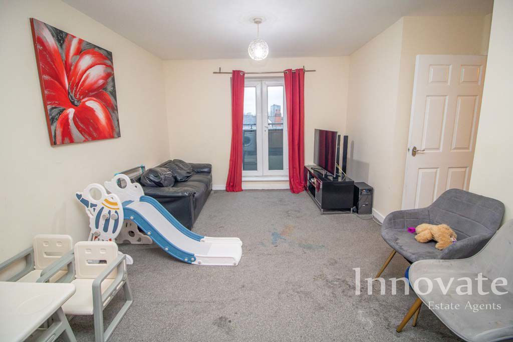 Property photo 2 of 8 Photo 1