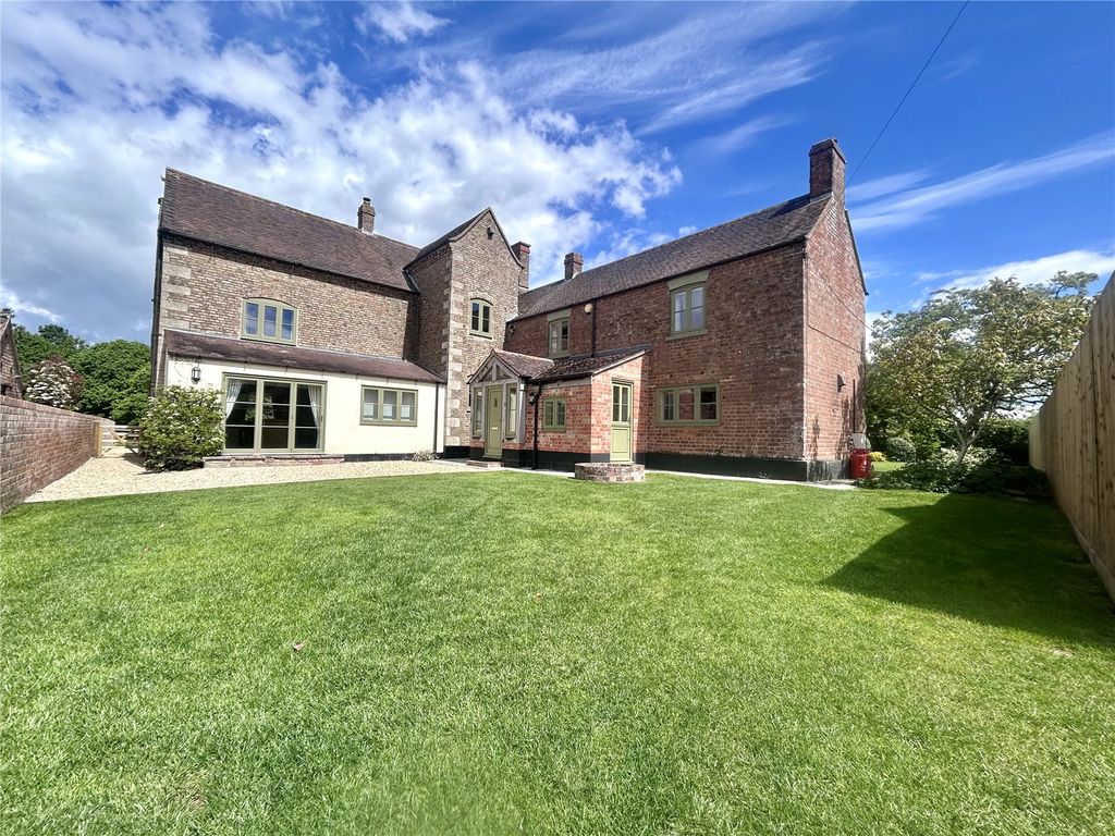 Property photo 1 of 27 Picture No. 29