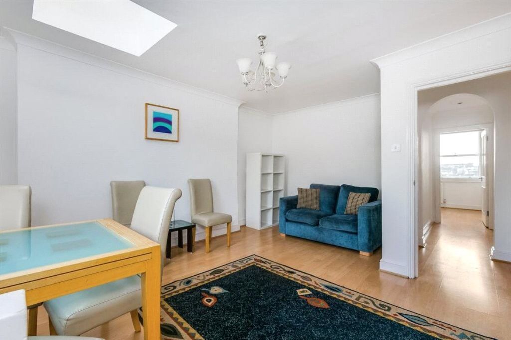 Property photo 2 of 6 Picture No. 15