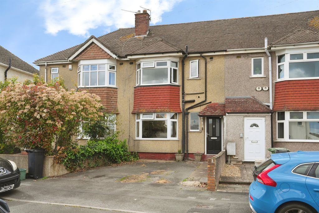 Property photo 1 of 17