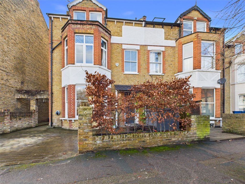 Property photo 1 of 5 Picture No. 11