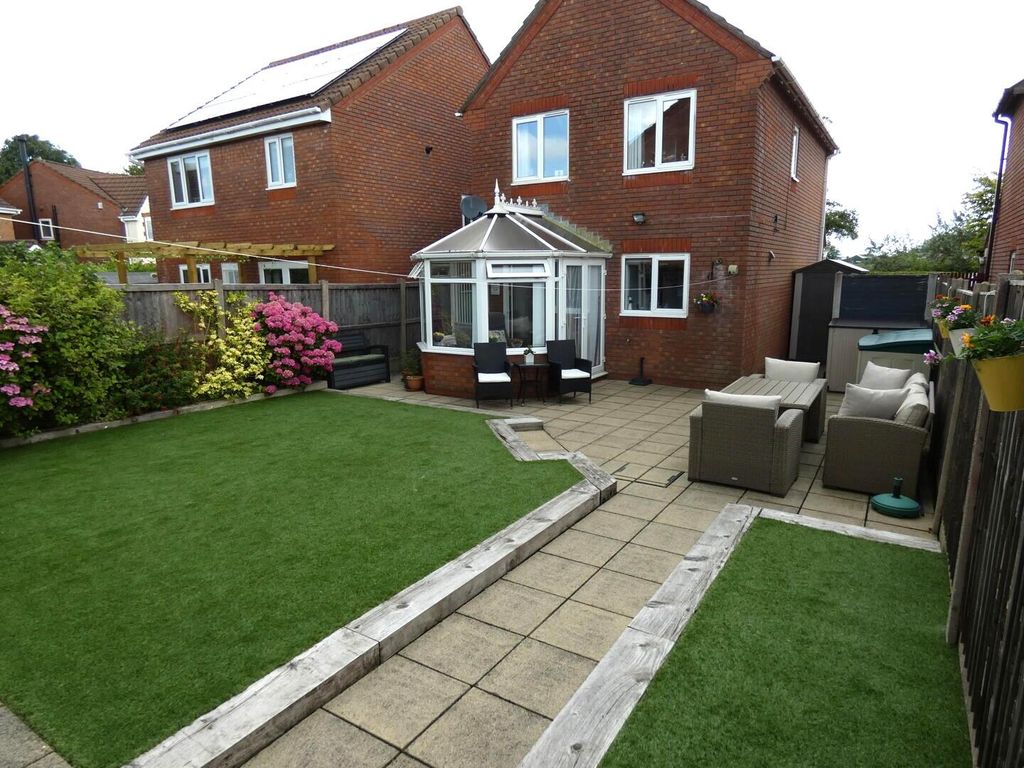 Property photo 1 of 19