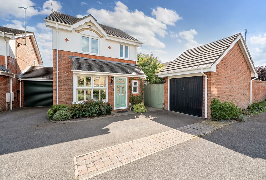 Property photo 1 of 14 1340454-2-689Dfba...