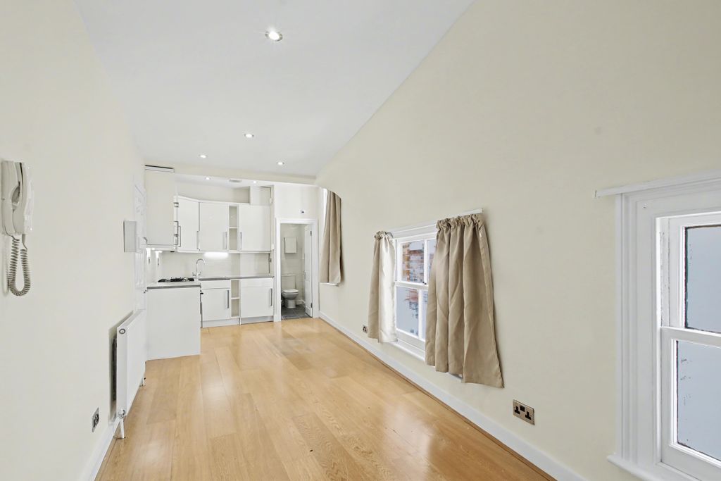 Property photo 3 of 5 3 Studio Angle 2 .Jpg