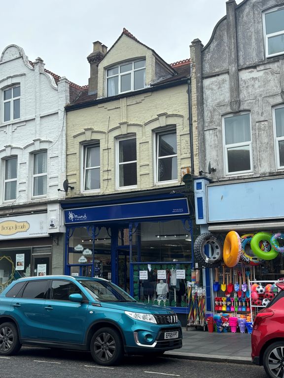 Property photo 1 of 7 External