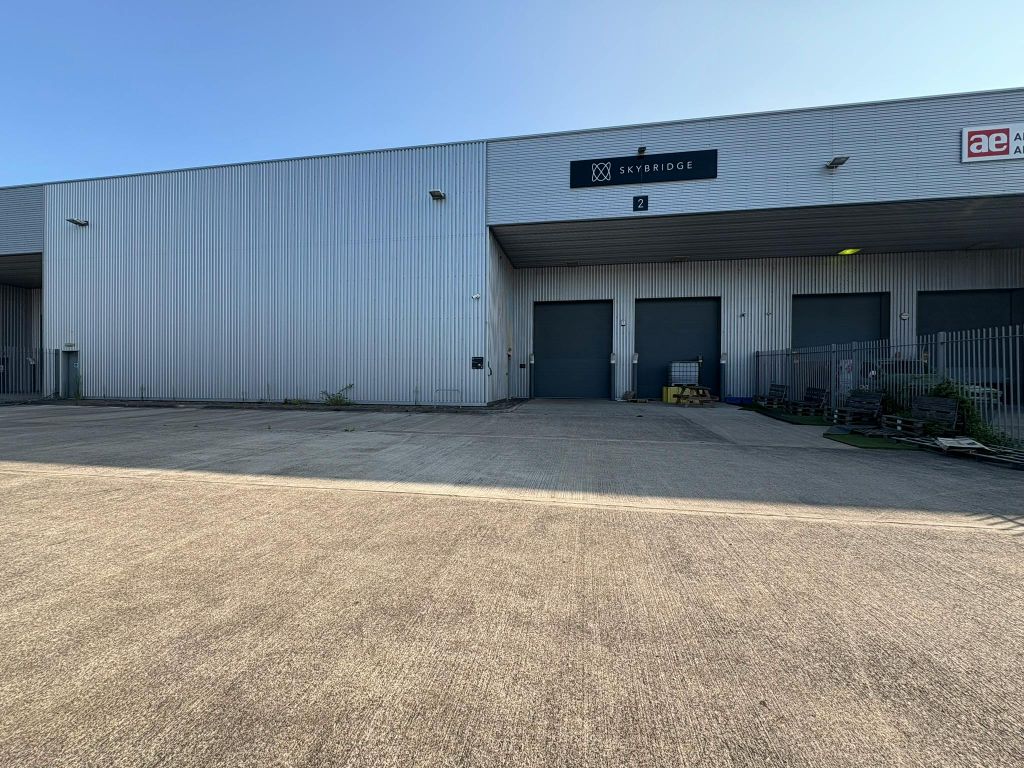 Property photo 2 of 3 V2 Yard 2.Jpeg