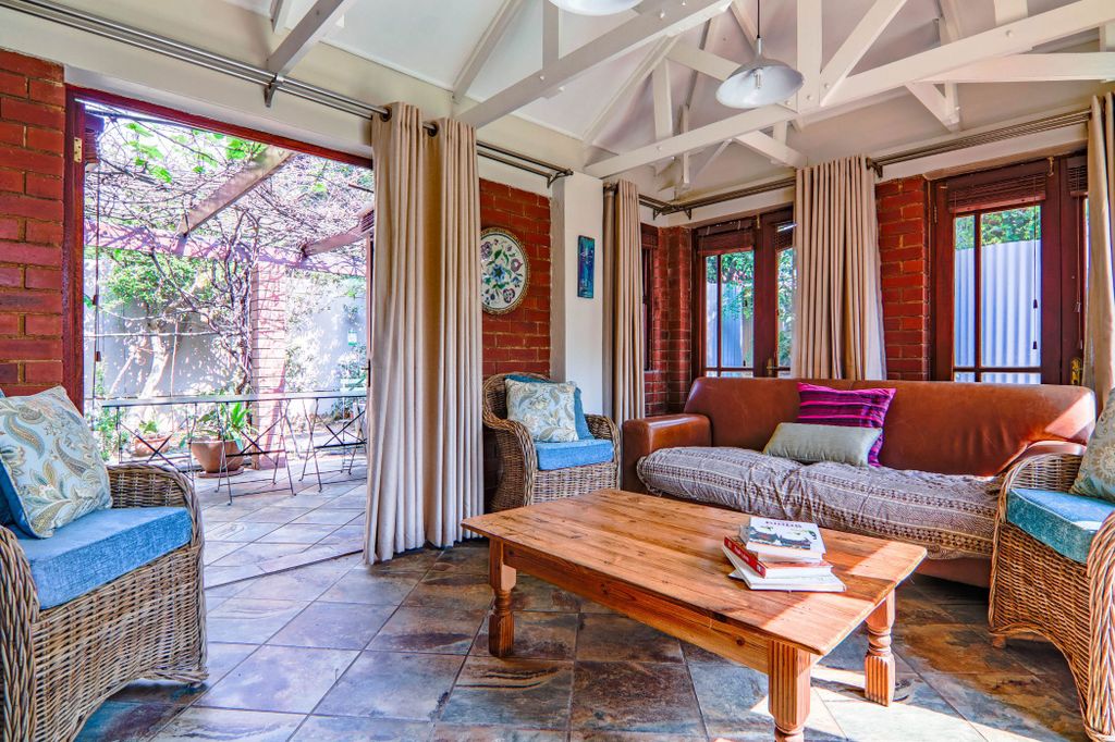 Property photo 3 of 59 Cn1714970