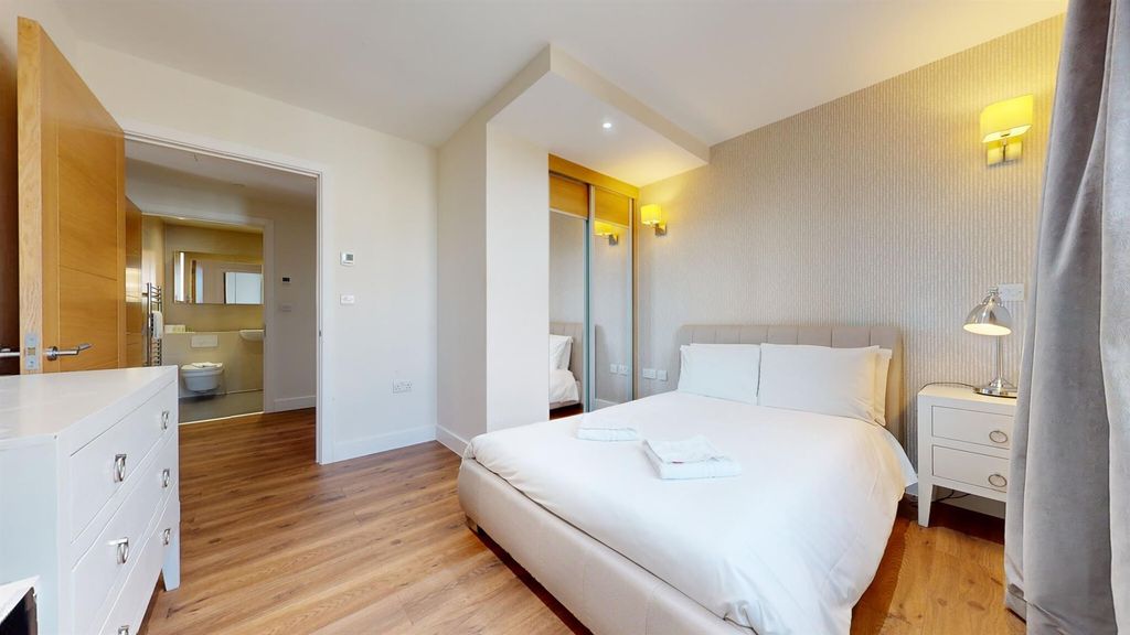 Property photo 2 of 23 64F1Fa61642Ea6F94B817828_58c36532F40654858c3F6Bb81