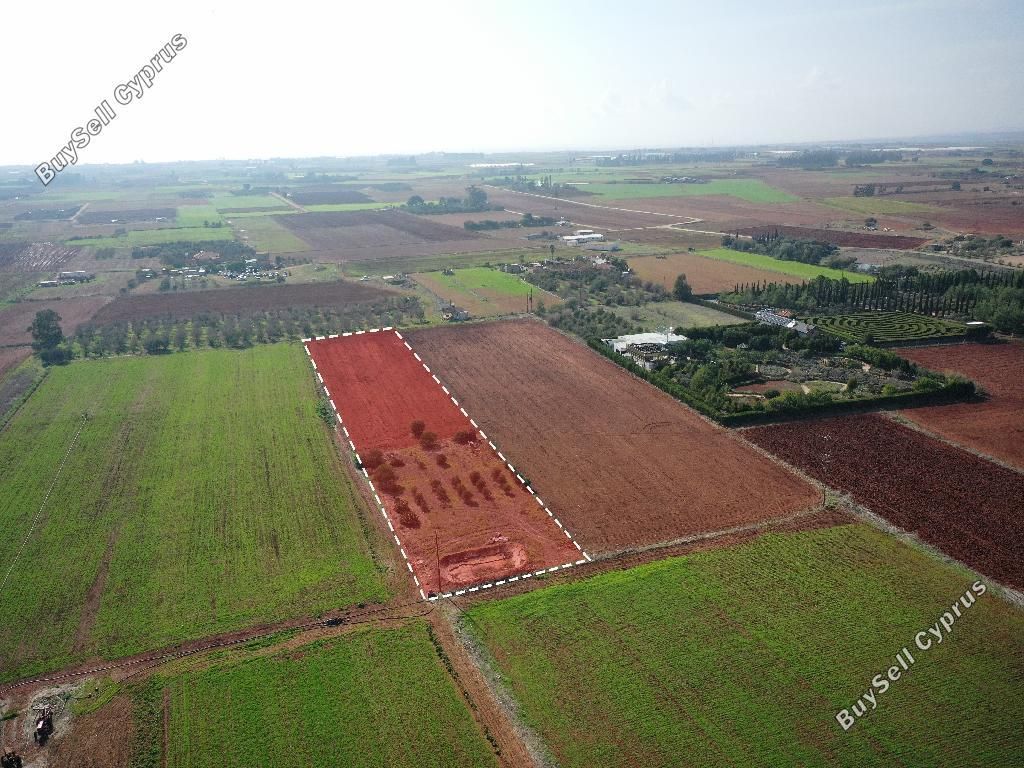 Property photo 3 of 8