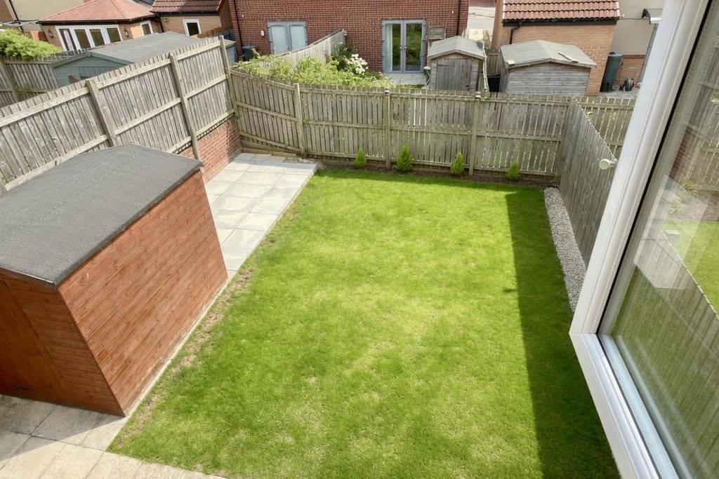 Property photo 2 of 19