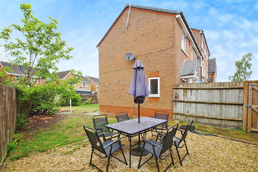 Property photo 2 of 10 Rear Garden