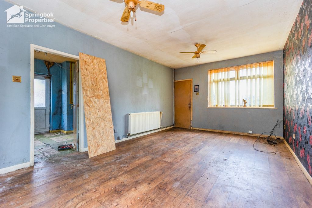 Property photo 3 of 13 Image 3