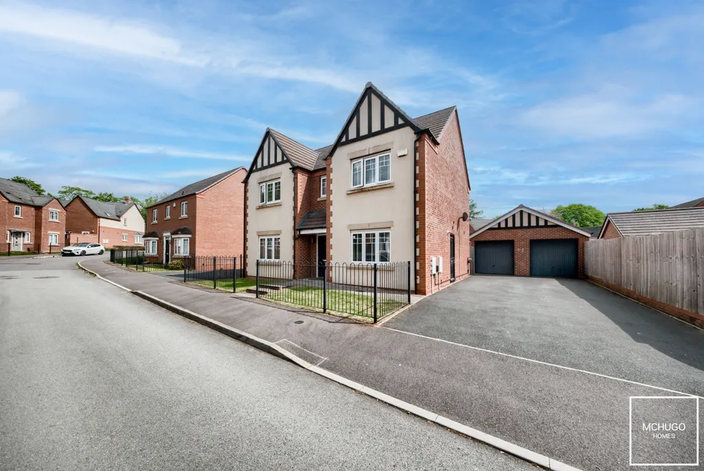 House in Birmingham, West Midlands - View 3