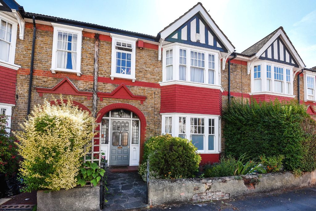 Property photo 1 of 10 4469180