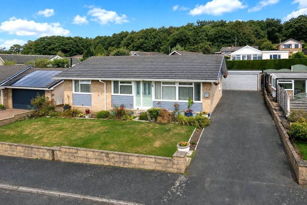 Property photo 1 of 19 Picture No. 02