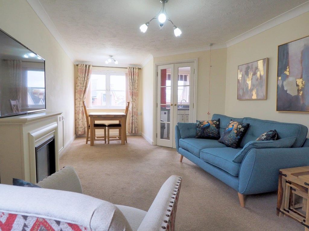 Property photo 2 of 9