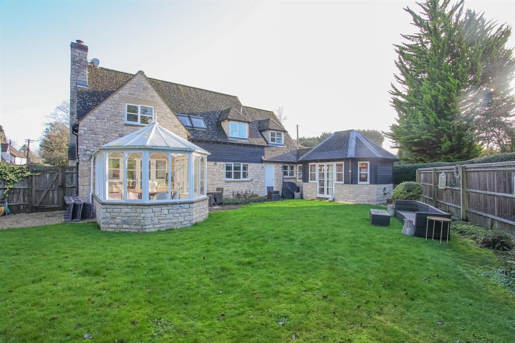 Property photo 2 of 29 Img_4070.Jpg