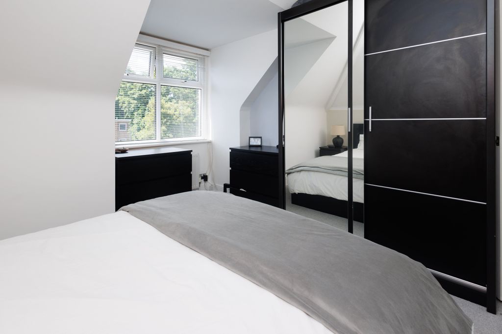 Property photo 3 of 16 _6M_3767