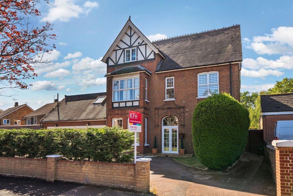 Property photo 1 of 27 Picture No. 77