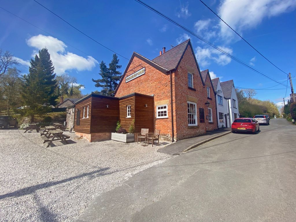 Property photo 1 of 16