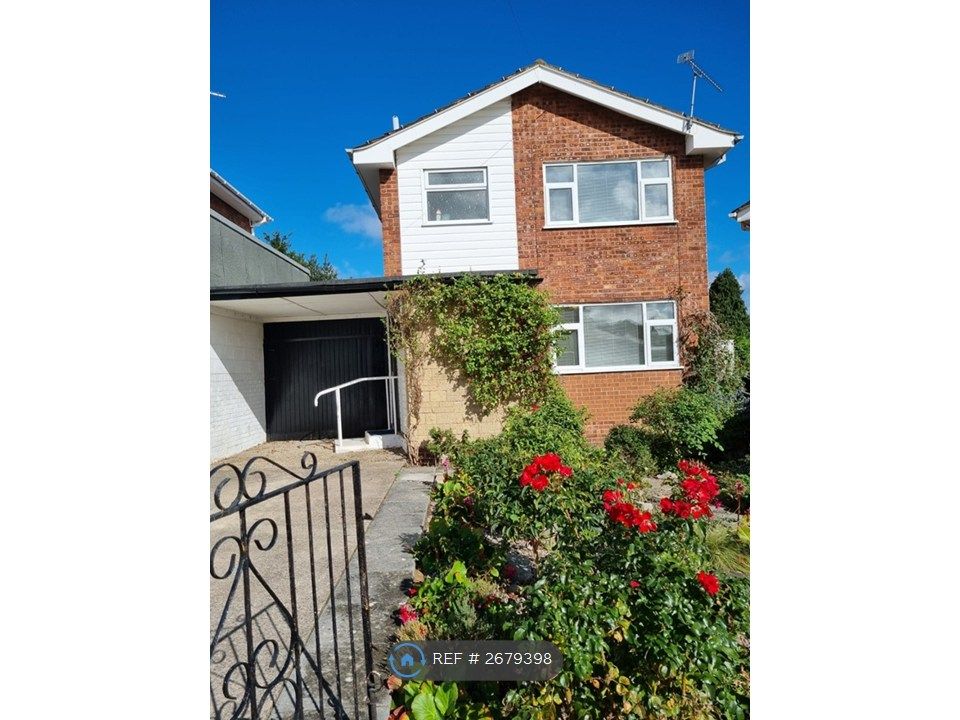 Property photo 1 of 8