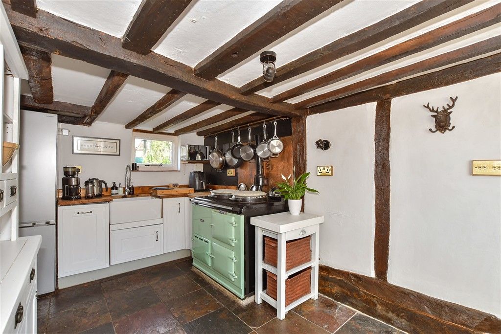 Property photo 2 of 16 Kitchen