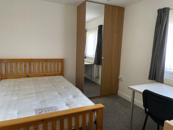 Property photo 2 of 19 9485898.Jpg