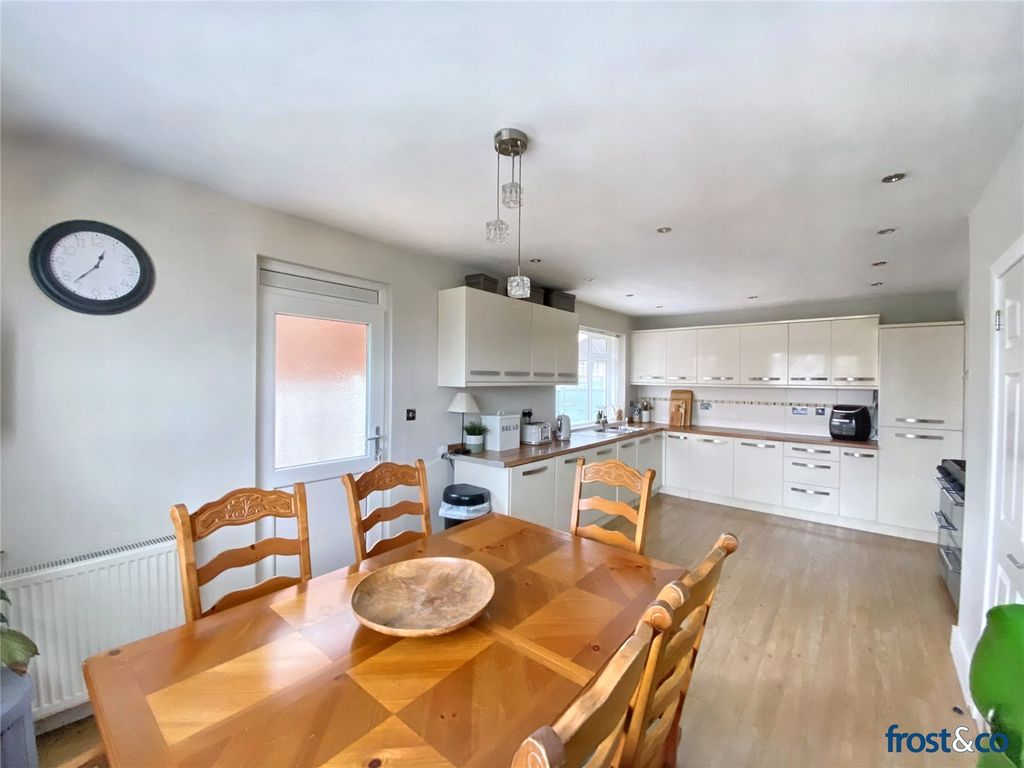 Property photo 3 of 15 Kitchen Dining