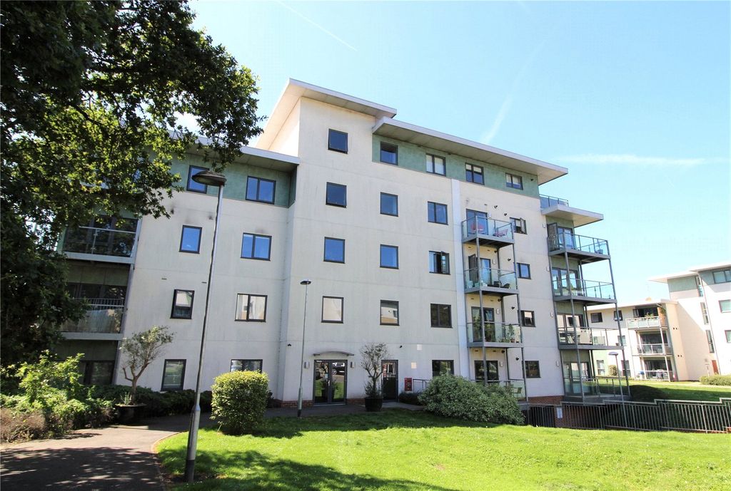 Property photo 1 of 7 Exterior