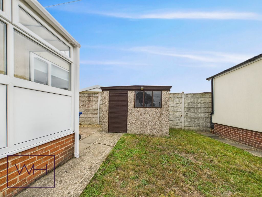 Property photo 2 of 8 Cam03785G0-Pr0296-Still008