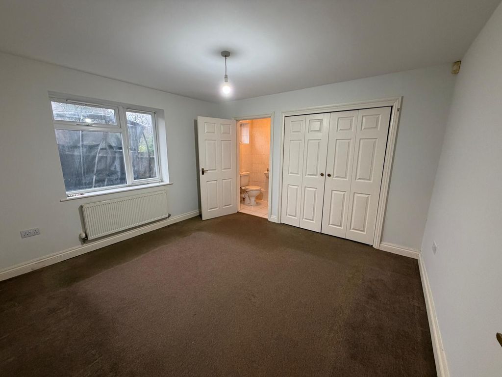 Property photo 3 of 6 Whatsapp Image 2025-12-15 At 11.03.16