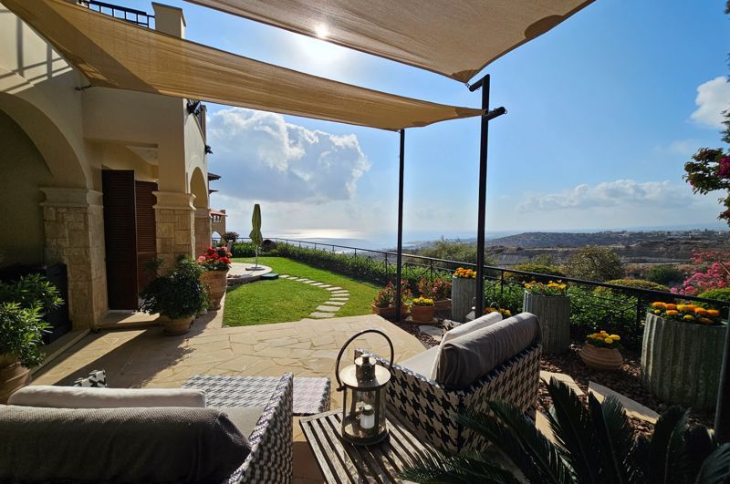 Property photo 1 of 16 Veranda View