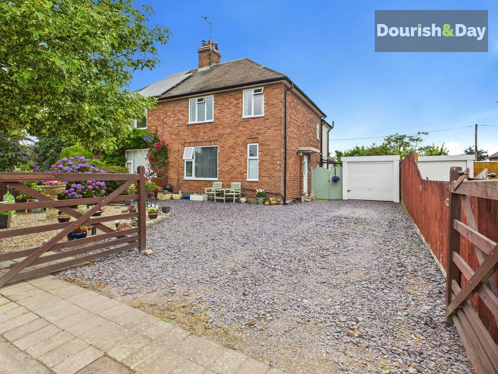 Property photo 1 of 28