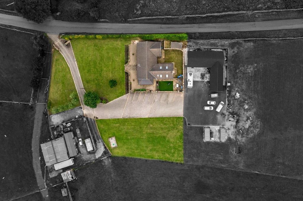 Property photo 3 of 61 Dji_0101.Jpg