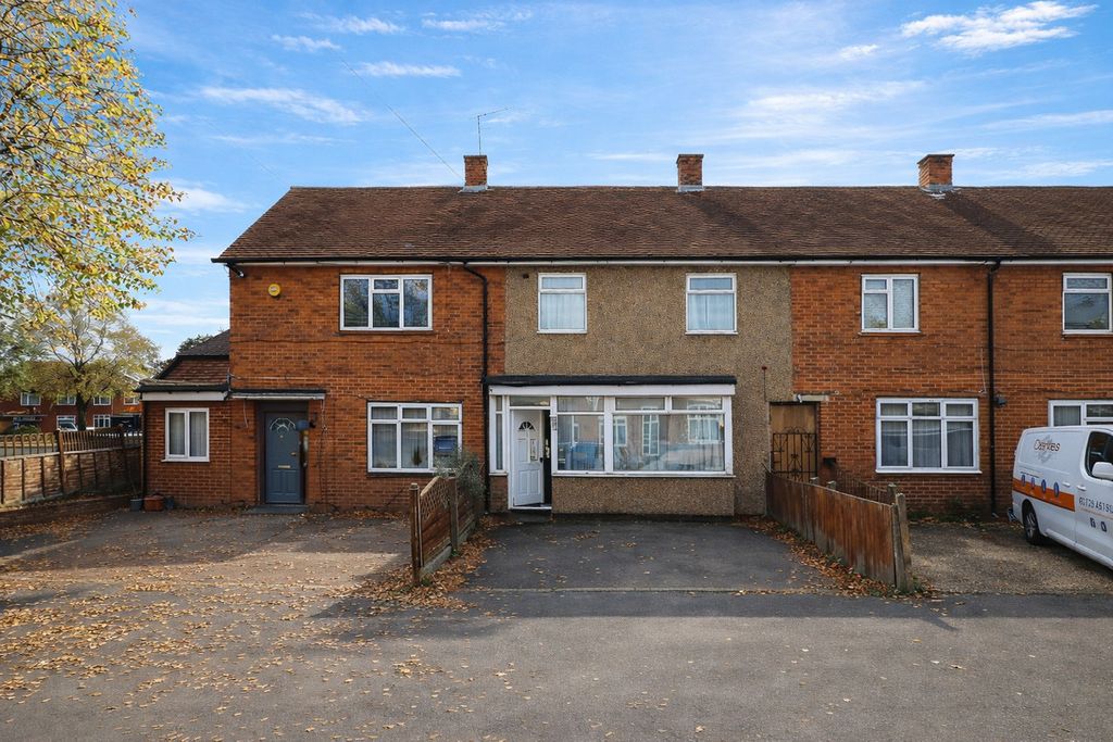 Property photo 1 of 8