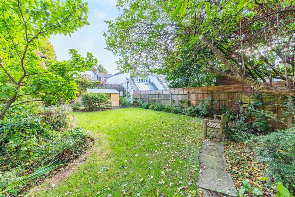 Property photo 3 of 5