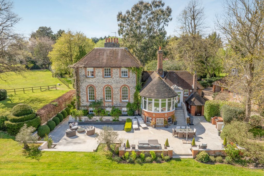 Property photo 1 of 42 Picture No. 21