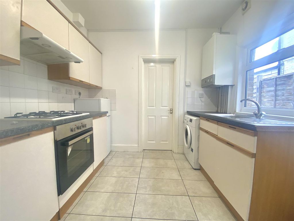 Property photo 3 of 12 Img_9247.Jpg