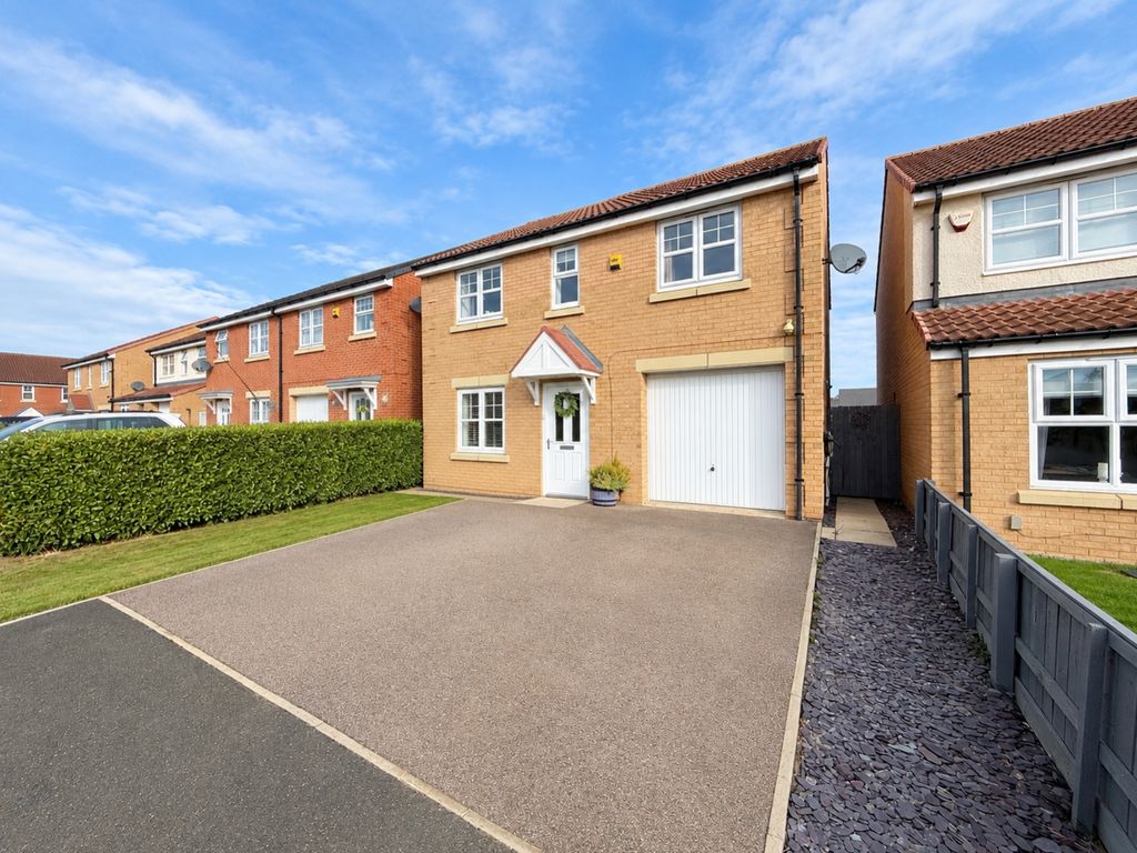 Property photo 1 of 23 C8B9Df4F-Ff8B-482C-Afa0-B409D3F84Aa7