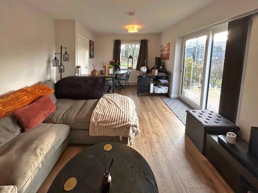 Property photo 2 of 20 Living Room